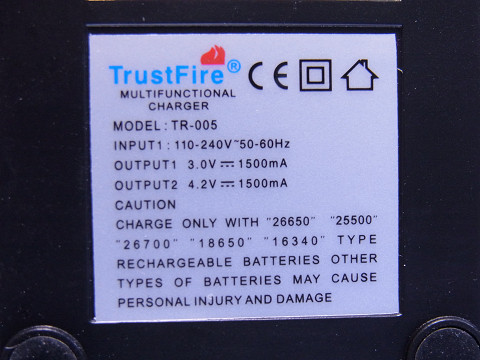 trustfire TR-005 resize7_0546.jpg